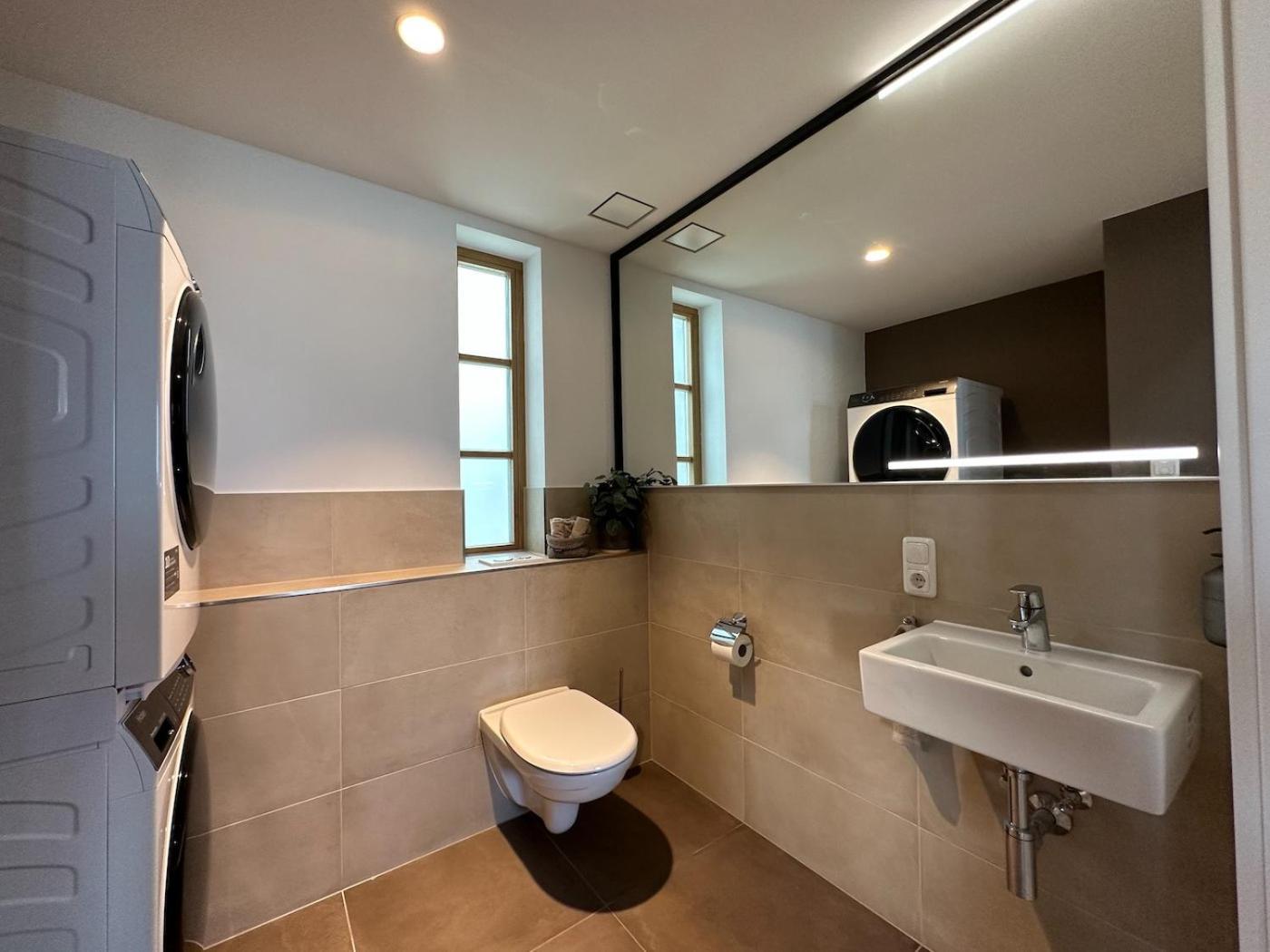 Truly - Viel Platz Fuer Business & Familie - Modern, Garage, Fahrstuhl Διαμέρισμα Aψβούργη Εξωτερικό φωτογραφία